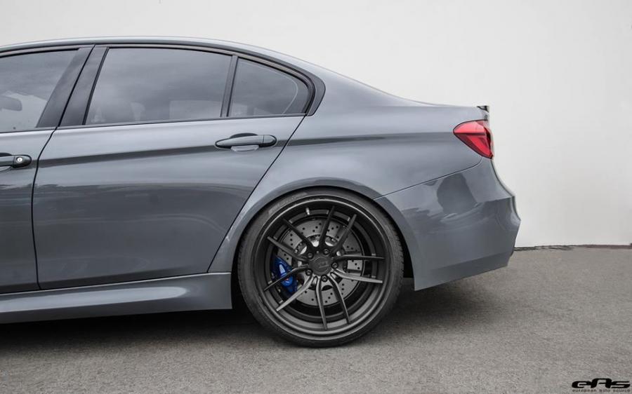  BMW M3 Nardo Gray by EAS 2016 года  (фото 3 из 18)